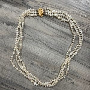 Vintage fresh water pearl necklace